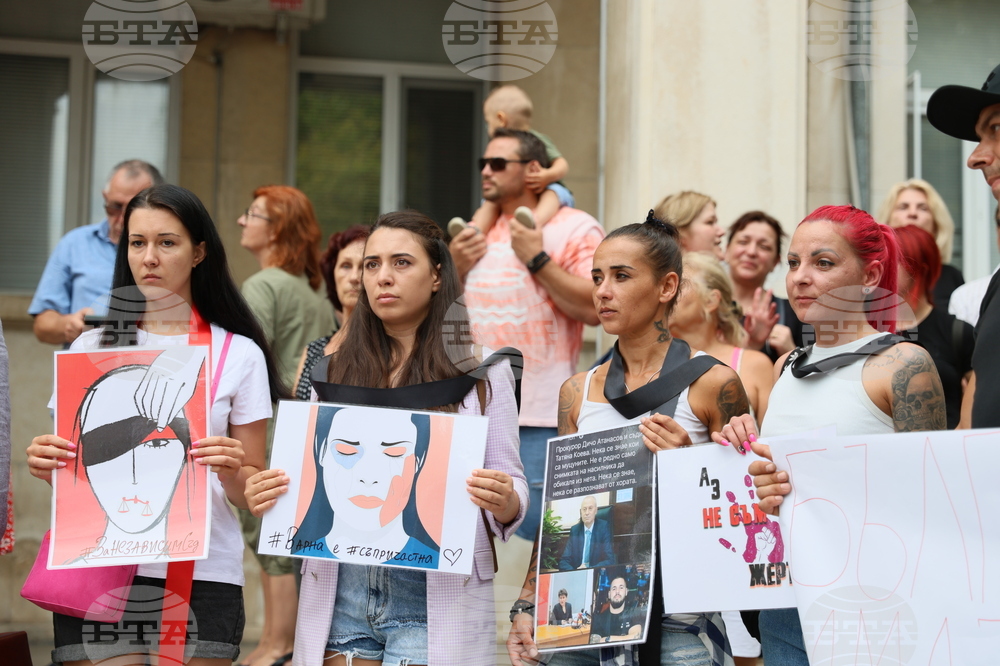 Варна - "Не на насилието над жени! Варна е съпричастна" - протестно шествие