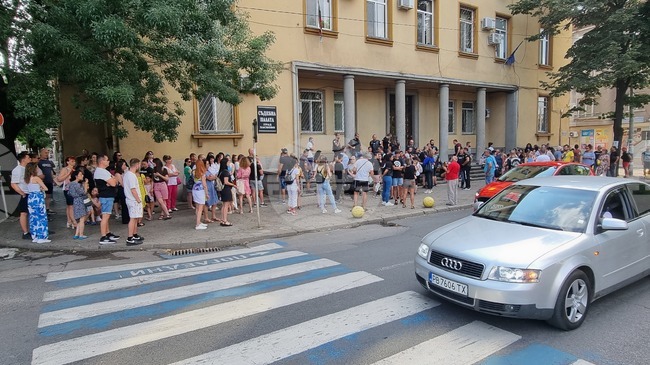 Хасково - протест срещу насилието