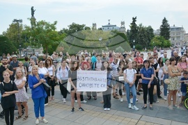 Русе - протест срещу насилието