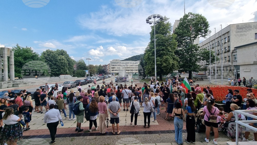 Габрово - протест срещу насилието