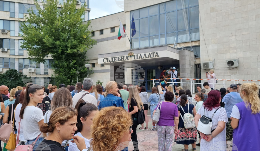 Добрич - протест срещу насилието