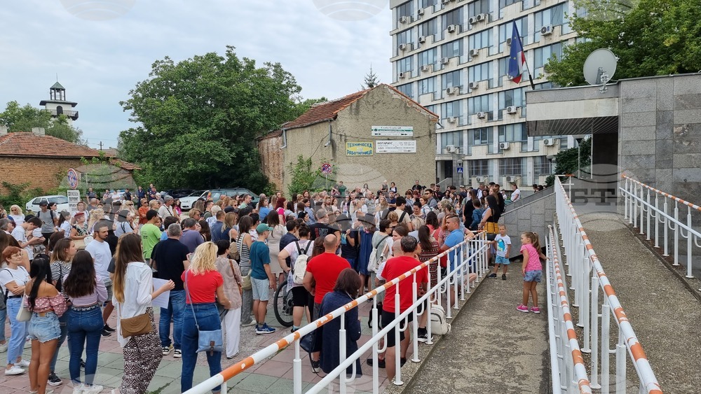 Добрич - протест срещу насилието