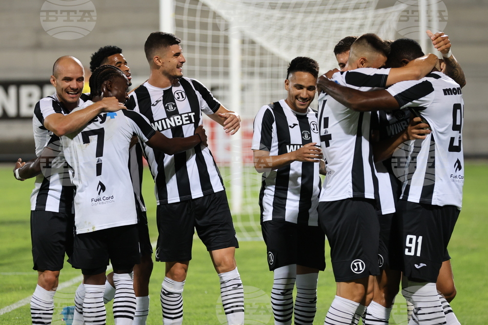 Пловдив - футбол - Локомотив (Пловдив) - Ботев (Враца)