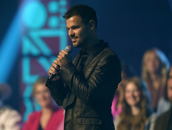 2022 CMT Music Awards - Show