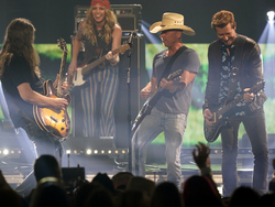 2022 CMT Music Awards - Show