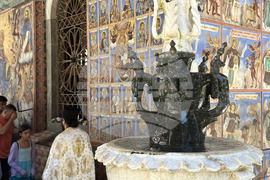 Рилски манастир - Чудотворна икона на Света Богородица