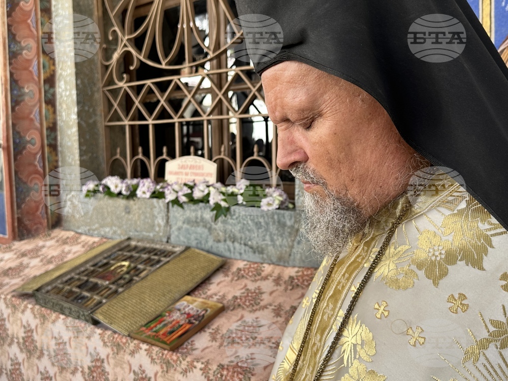 Рилски манастир - Чудотворна икона на Света Богородица