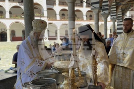 Рилски манастир - Чудотворна икона на Света Богородица