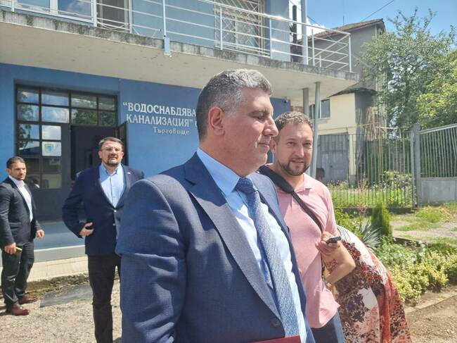 Инвестициите във водоснабдяване и канализация и пречистване в България са крайно недостатъчни, каза в Търговище министър Цеков