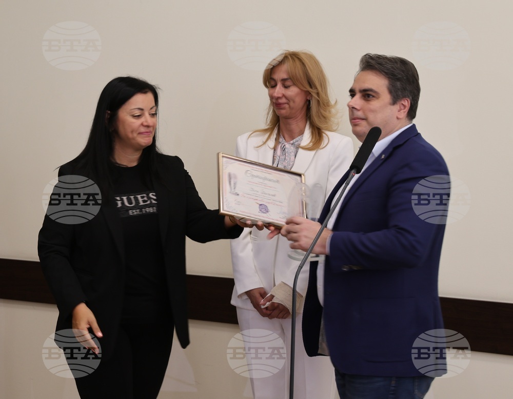 Асен Василев - Фондация "Искам бебе" - среща