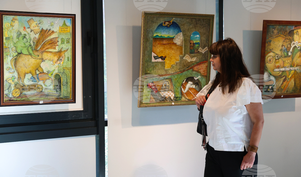 „Вселената на Генчо Симеонов" - изложба