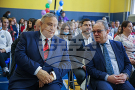 Учредяване на специална годишна стипендия на името на Нобеловия лауреат  проф. Дан Шехтман