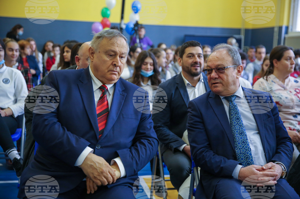 Учредяване на специална годишна стипендия на името на Нобеловия лауреат проф. Дан Шехтман