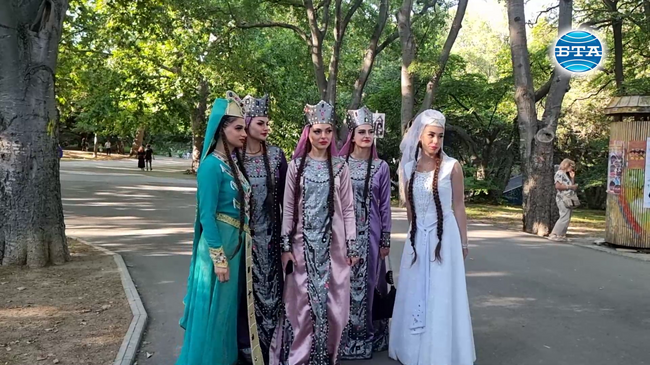 С дегустация на пхали, хачапури, вино и красиви танци премина Вечерта на Грузия във Варна