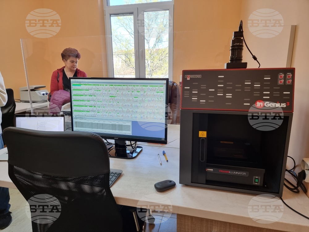 Нова микологична лаборатория беше открита в Института по биоразнообразие и екосистемни изследвания при БАН