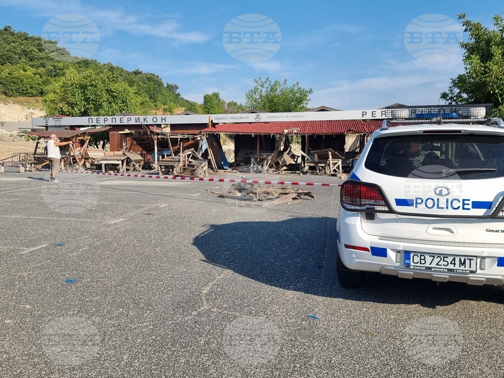 Перперикон - търговски павилион - вандализъм