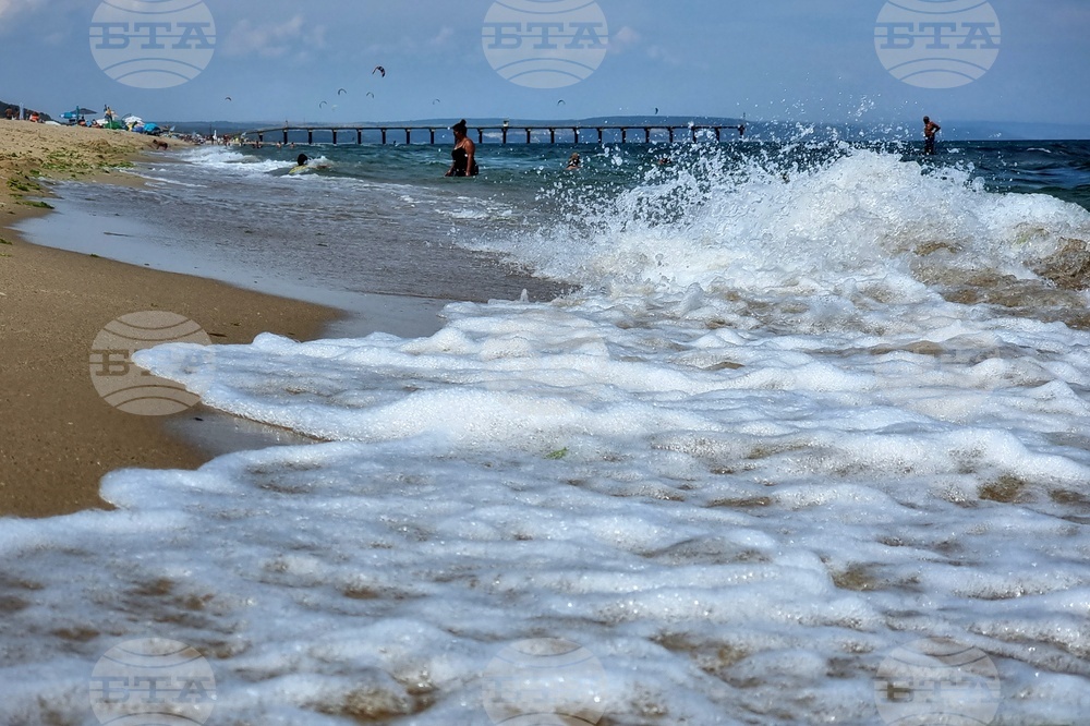 Село Шкорпиловци - море - силен вятър