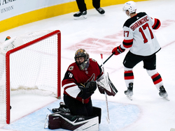 Devils Coyotes Hockey