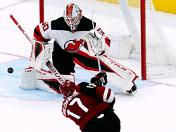 Devils Coyotes Hockey