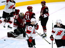 Devils Coyotes Hockey