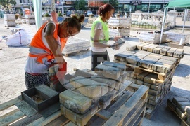 Жълти павета - пренареждане