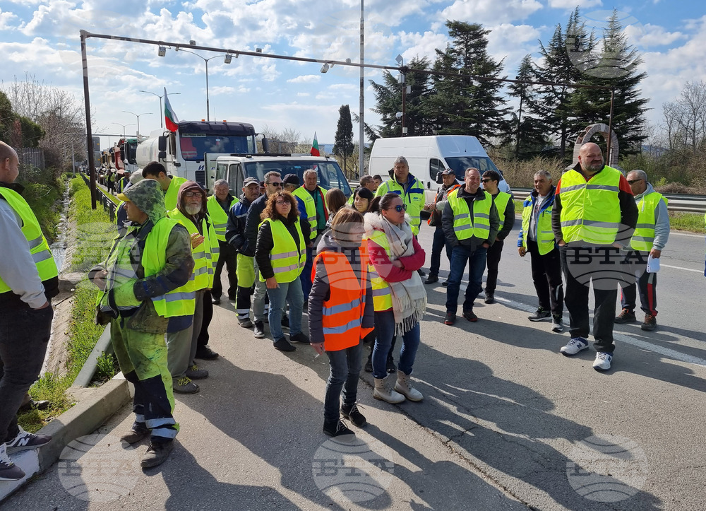 Варна - Пътностроителни фирми - протест
