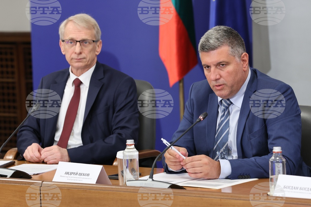 Regional Development Minister Alerts of Suspicious Voting Address Registrations ahead of Local Elections