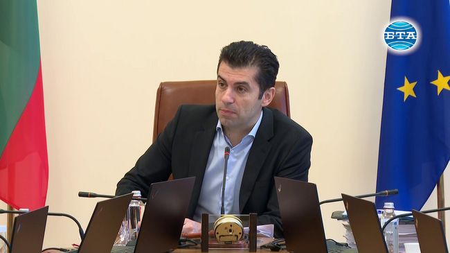 Кирил Петков: Надявам се днес да мине през правна комисия предложението за моментално плащане на над 600 млн. лв. на строителните фирми