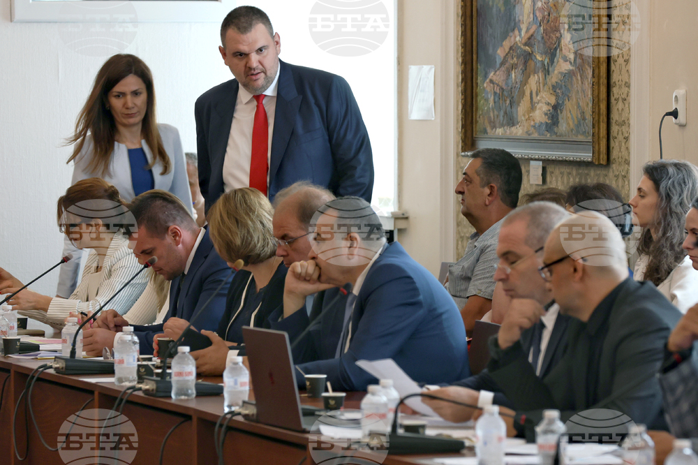 Парламент - Комисия по правни въпроси - извънредно заседание