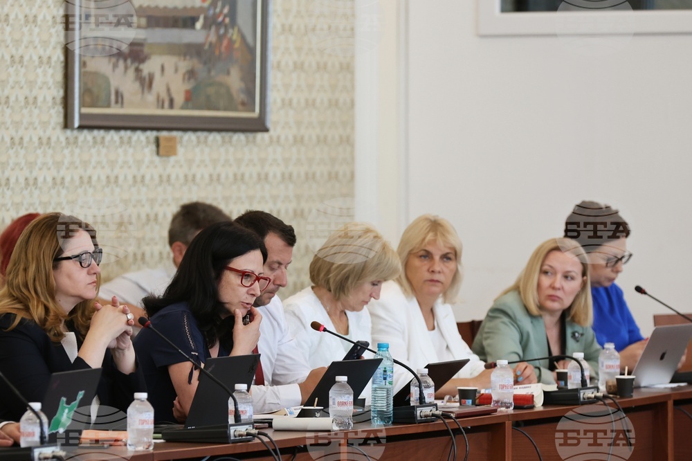 Парламент - Комисия по правни въпроси - извънредно заседание