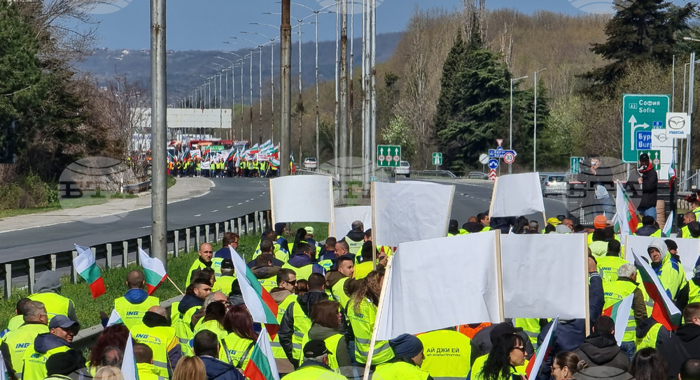 Варна - Пътностроителни фирми - протест