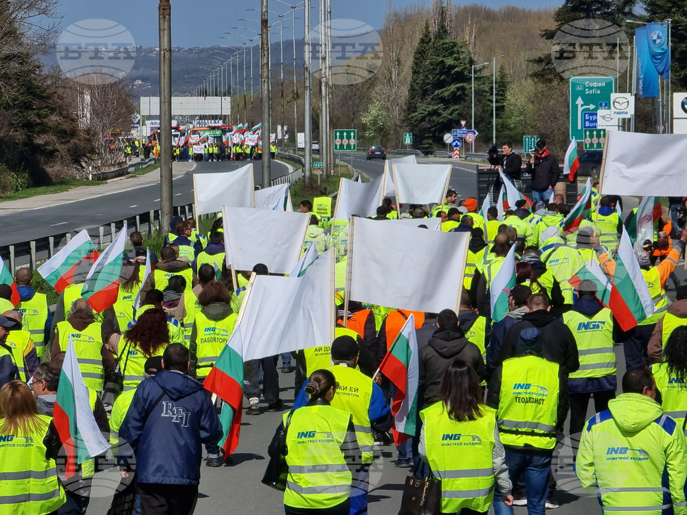 Варна - Пътностроителни фирми - протест