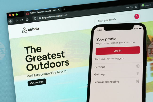 "Еърбиенби" разочарова инвеститорите с прогноза за по-бавен растеж, акциите ѝ спадат с 6 на сто в предборсовата сесия