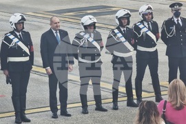 Португалия - Порто - Румен Радев - летище