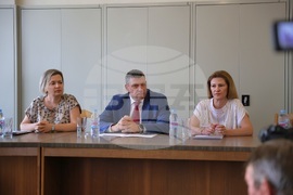 Благоевград - Евгения Стоянова - Георги Кандев - Ирина Аспарухова - брифинг