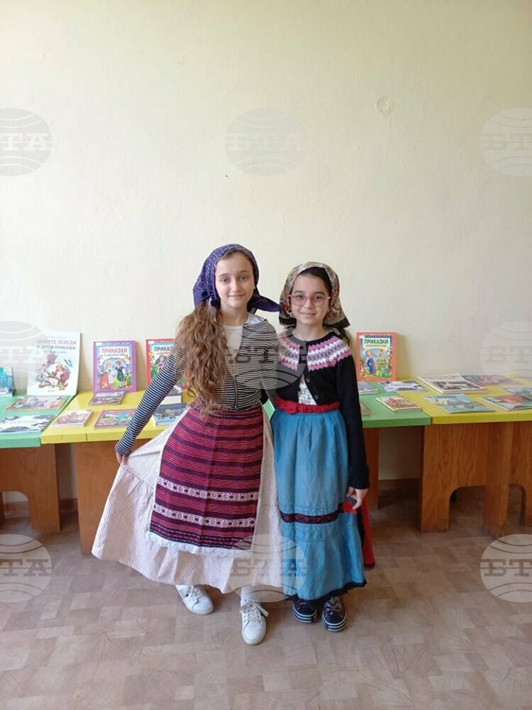 Героите на Чудомир оживяха в драматизация в Детския отдел на разградската библиотека