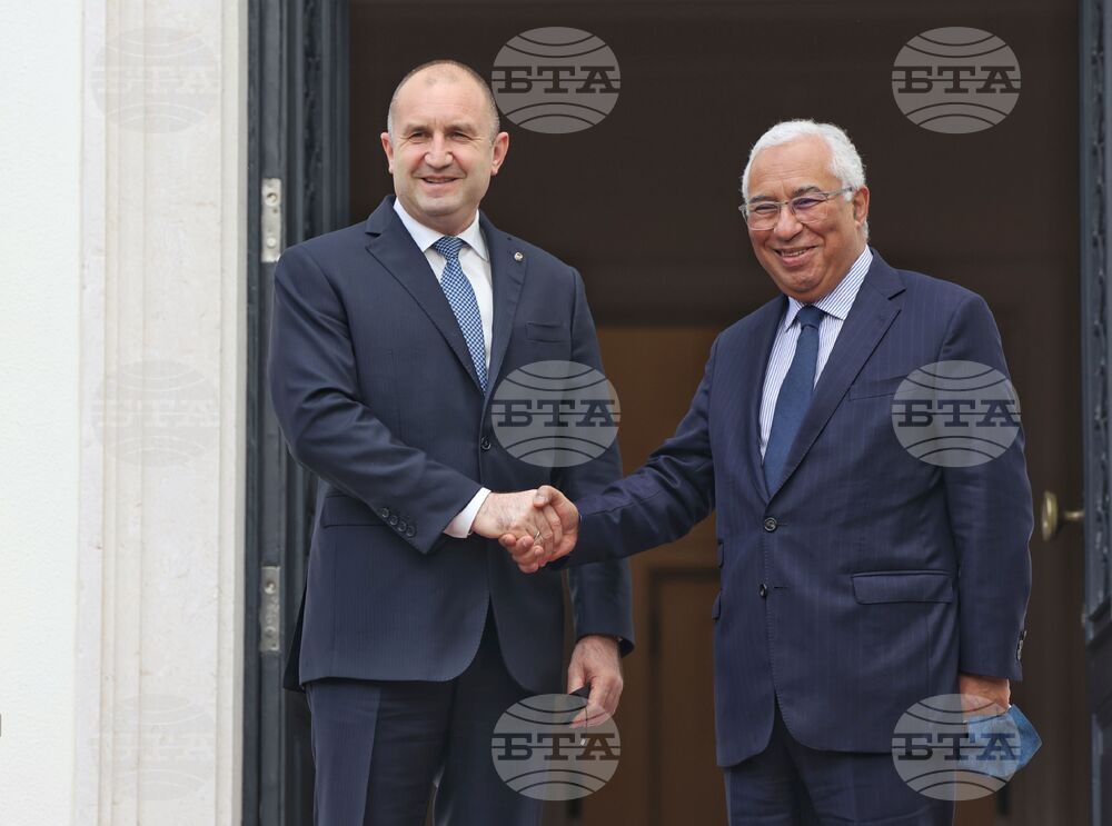 Португалия - Румен Радев - Антониу Коща - среща