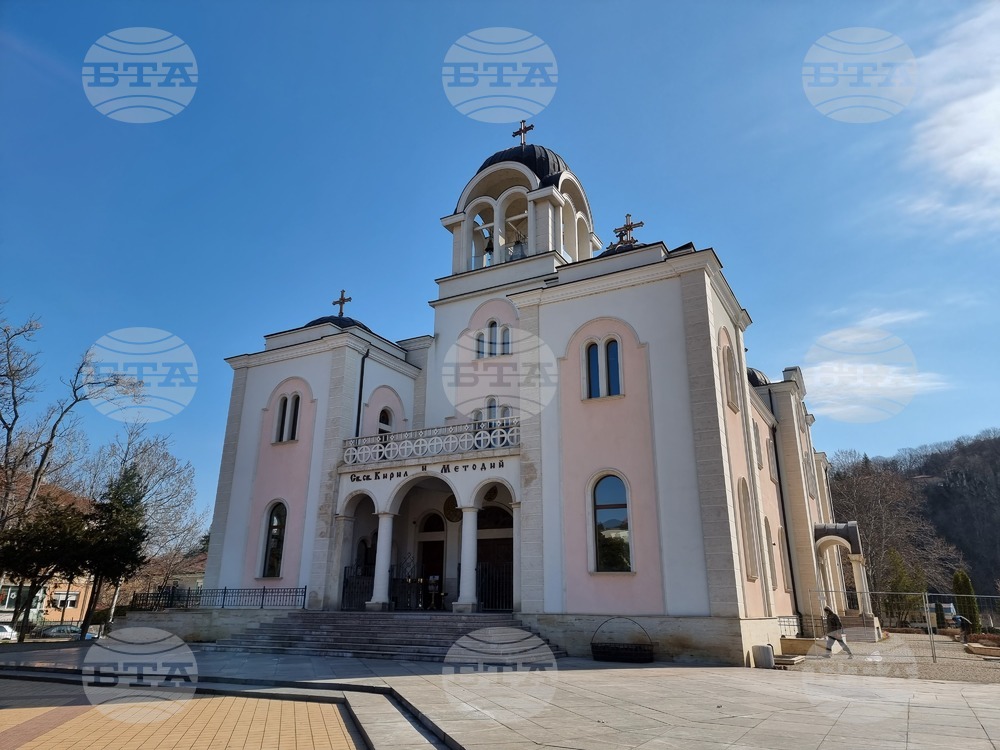 В последните дни от поста преди Възкресение Христово душата започва да лети, каза отец Любомир Казашки