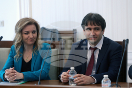 Парламент - Комисия по електронно управление и информационни технологии