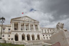 Португалия - президент - парламент