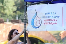 Световна седмица на кърменето - инициатива