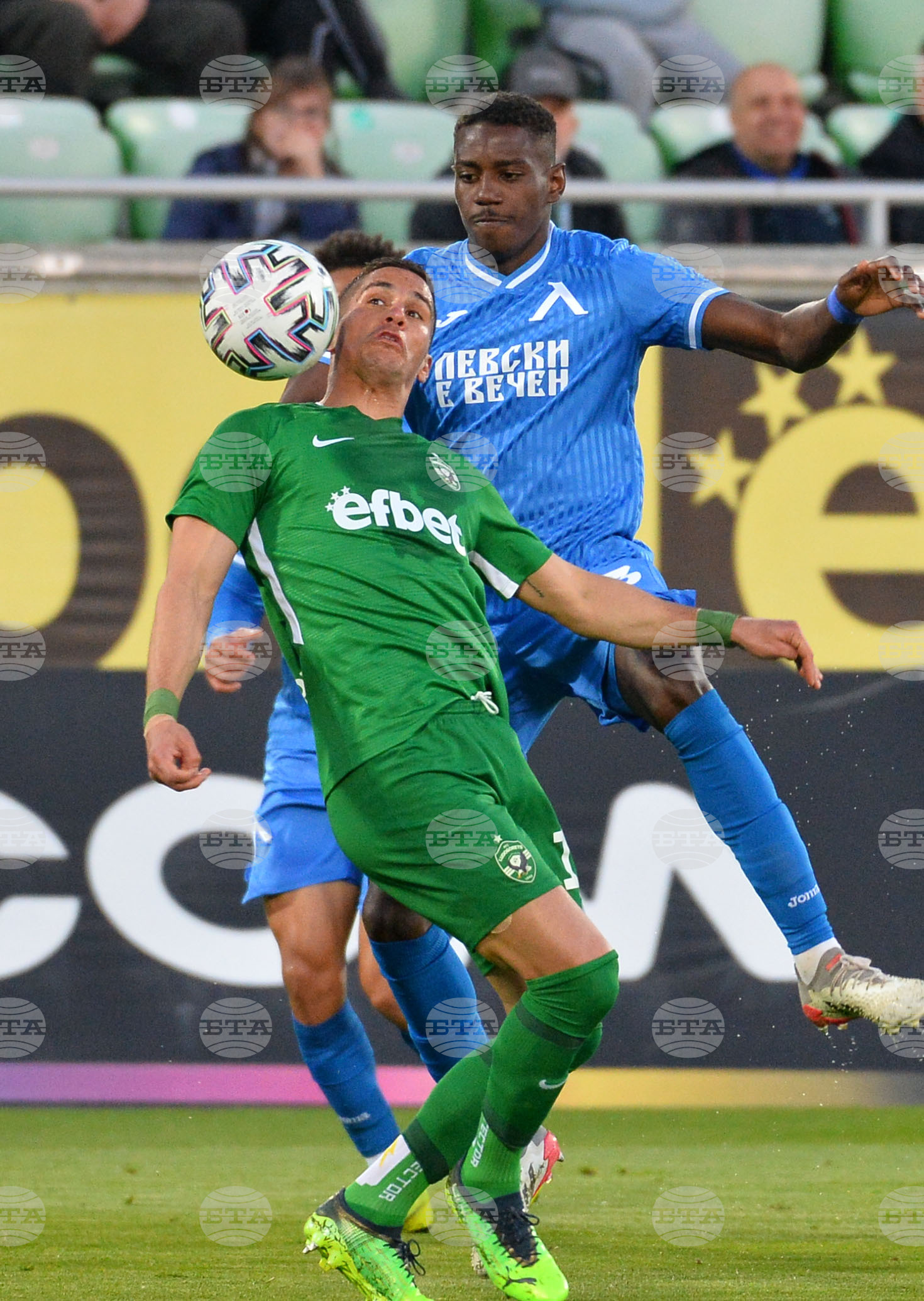 Разград - футбол - Лудогорец - Левски - полуфинал