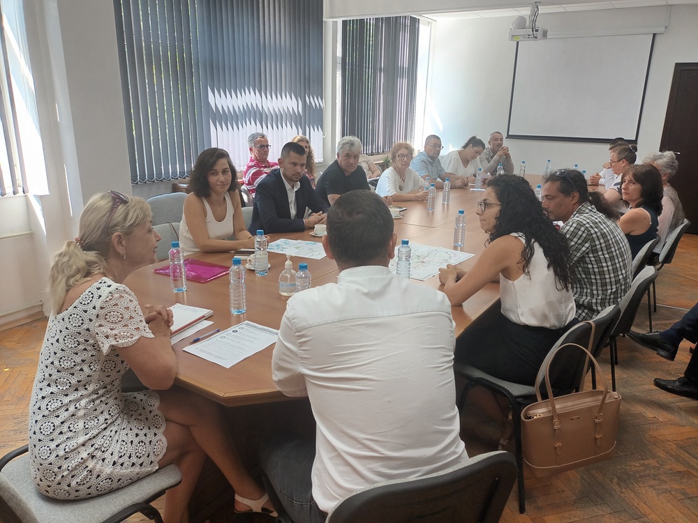 Работна среща за изготвяне на съвместни концепции за интегрирани териториални инвестиции се състоя днес в Община Добрич