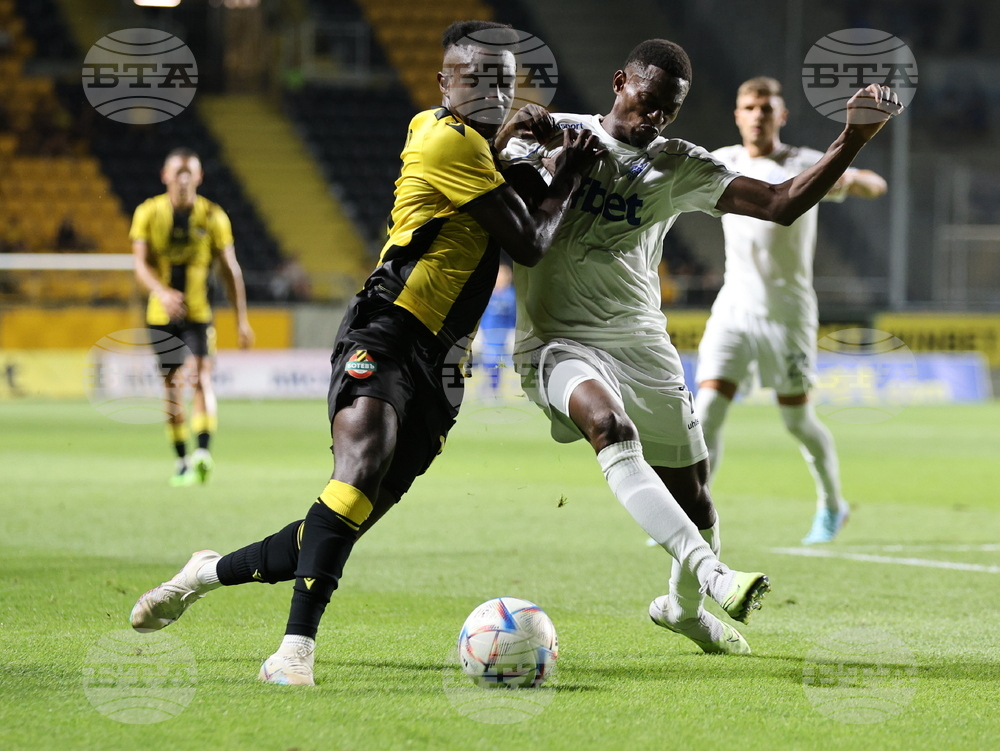 Пловдив - футбол - Ботев (Пловдив) - Арда (Кърджали)