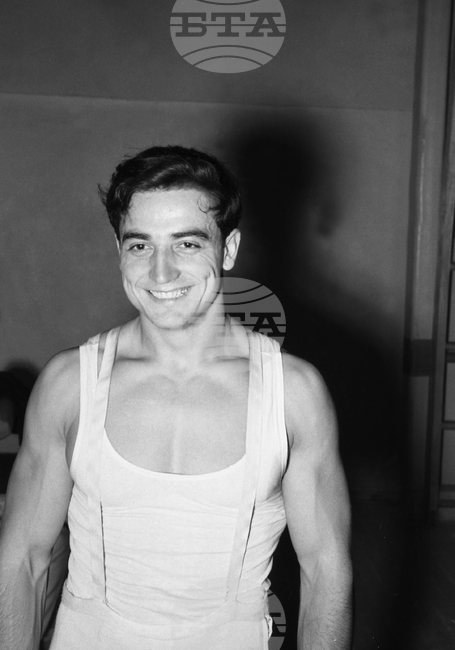 Велик Капсъзов - спортна гимнастика