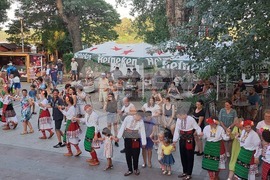 Видин - състав за български народни танци от Унгария - творчески лагер