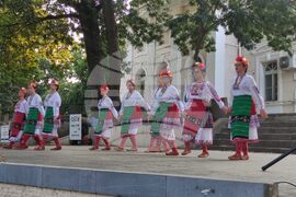 Видин - състав за български народни танци от Унгария - творчески лагер