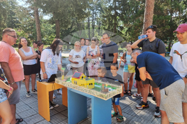 Разград - ученици - проект - демонстрация