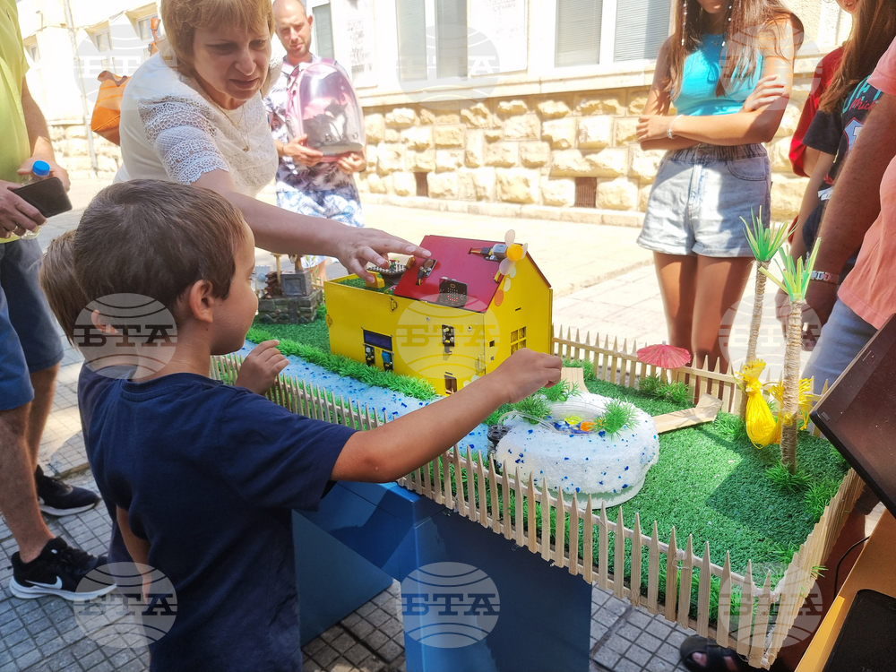 Разград - ученици - проект - демонстрация