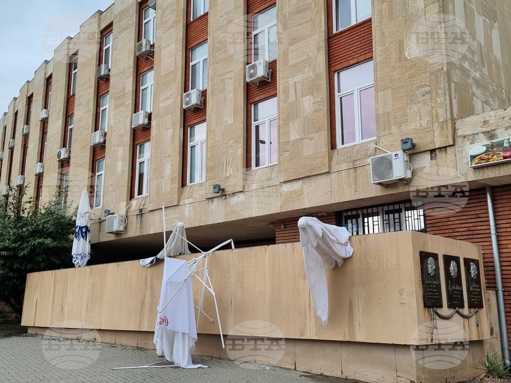 Кратка буря нанесе поражения в Сливен, падналите количества дъжд са 11 л/кв.м